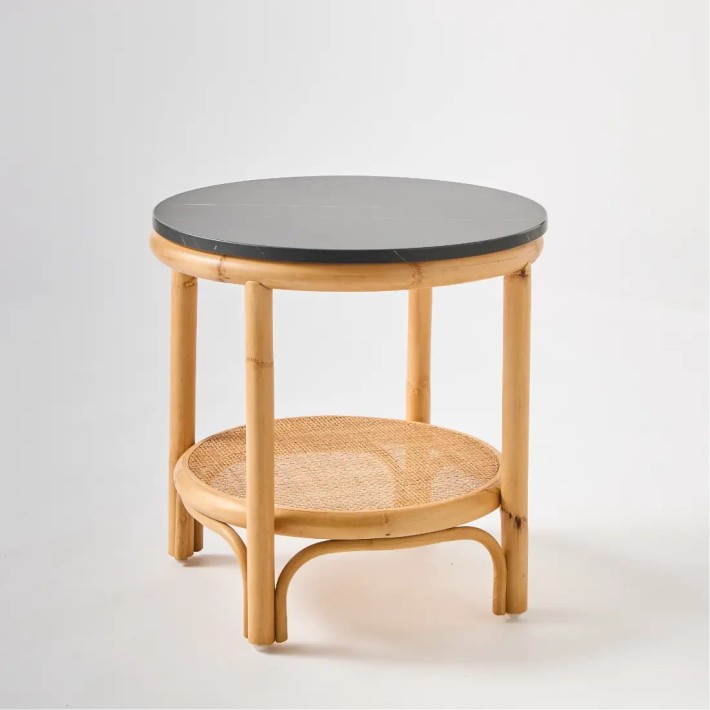 Petite table basse en rotin plateau stratifié noir collection Riviera