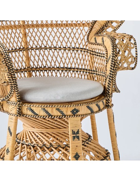 Zoom seat cushion for Emmanuelle rattan armchair by Kok maison
