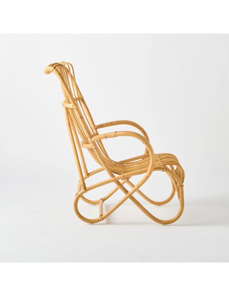 Profil du fauteuil en rotin vintage Marlène Profil du fauteuil en rotin vintage Marlène