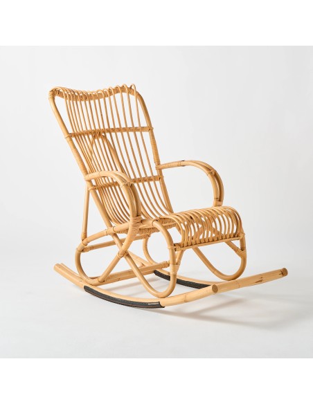 Marlène vintage high-back rattan rocking chair Marlène vintage high-back rattan rocking chair
