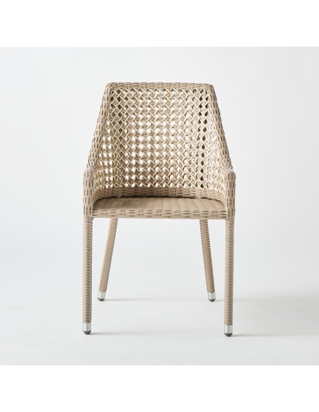 Vue de face du fauteuil de table en résine pour l'extérieur Antibes récif Vue de face du fauteuil de table en résine pour l'extérieur Antibes récif