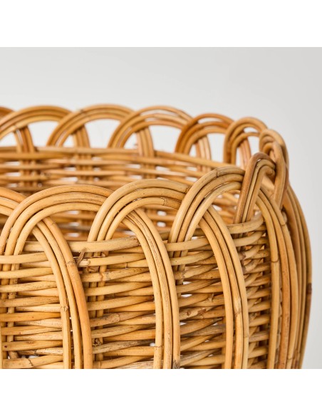 Détail tressage rotin pièce unique panier de rangement pièce unique KOK MAISON