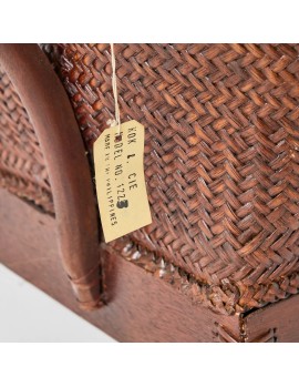 Large vintage rattan basket 2