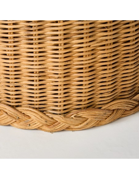 Détail défaut base du panier à linge en rotin vintage pièce unique KOK MAISON