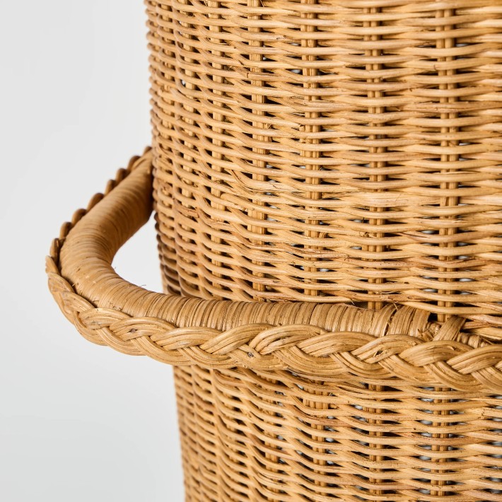 Anse de portage tressée à la main panier à linge grand modèle en rotin vintage archive d'atelier KOK MAISON