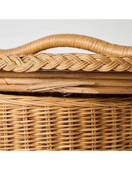 Detail of rattan lid defect - unique piece KOK MAISON