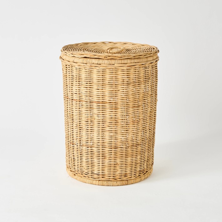 Large vintage rattan laundry basket archive d'atelier KOK MAISON
