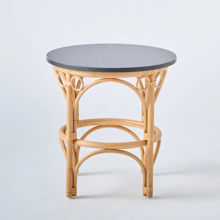 Table basse en rotin petit modèle plateau stratifié effet marbre noir gingko