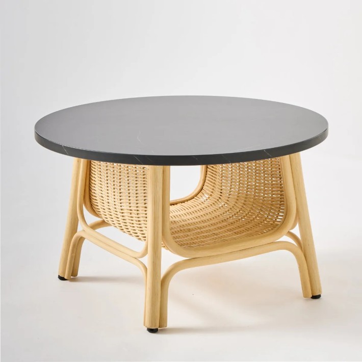 Table basse en rotin CORRIDOR collection ORCHID EDITION avec plateau stratifié effet marbre noir