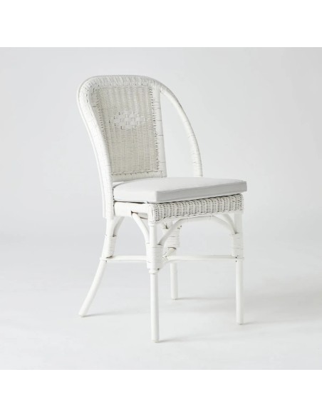 Option coussin d'assise pour chaise en rotin tressé laqué blanc KOK maison