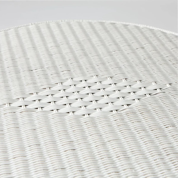 Détail tressage "diamant" plateau en rotin laqué blanc table Primavera kok maison