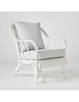 Fauteuil une personne en rotin tressé laqué blanc collection PRIMAVERA chez KOK MAISON