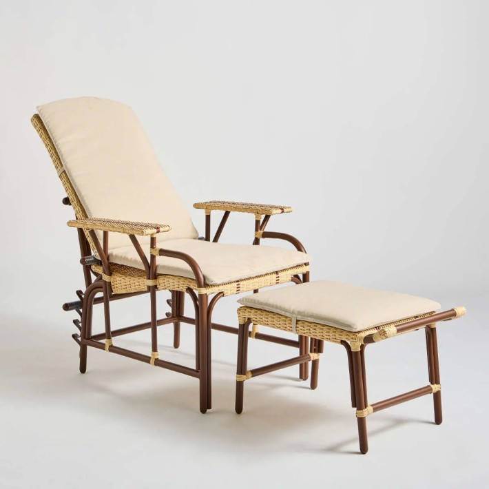 Belle Epoque garden lounger cushion option