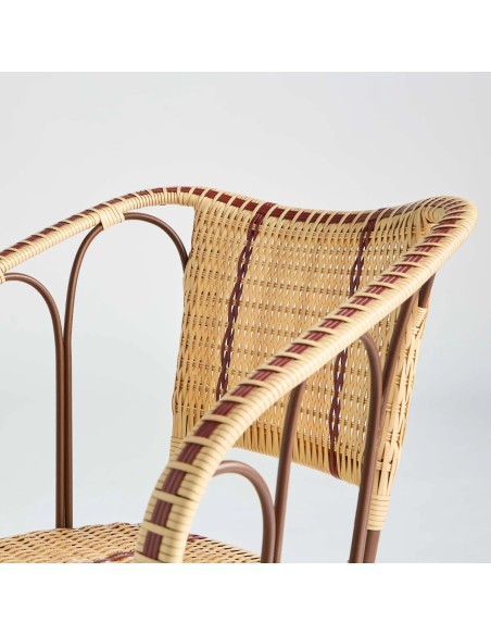 Zoom dossier fauteuil de table pour l'extérieur en résine tressée effet rotin Belle Epoque par KOK MAISON