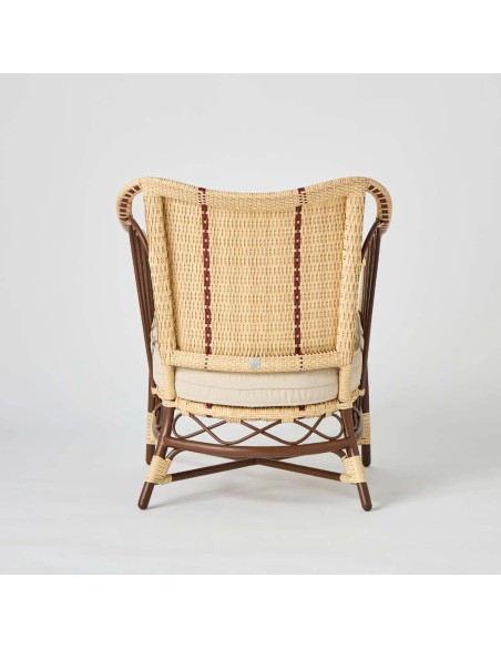 Weaving on the back of the BELLE EPOQUE resin garden armchair