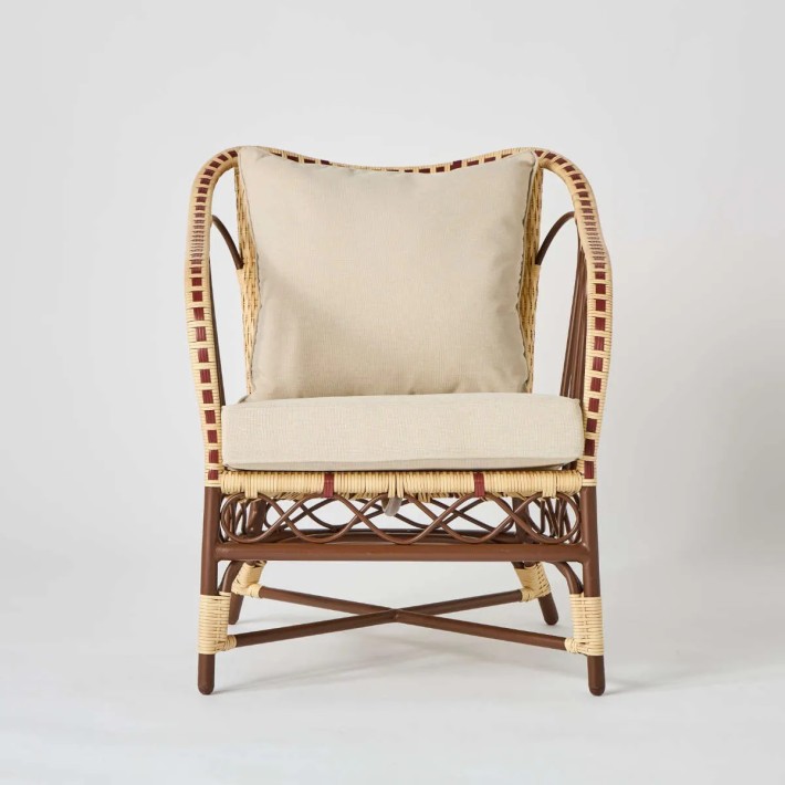 Vue de face canapé d'extérieur BELLE EPOQUE en résine tressée imitation rotin