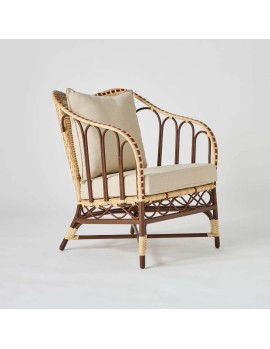 Garden armchair with woven resin cushions from the Belle Epoque collection at KOK maison