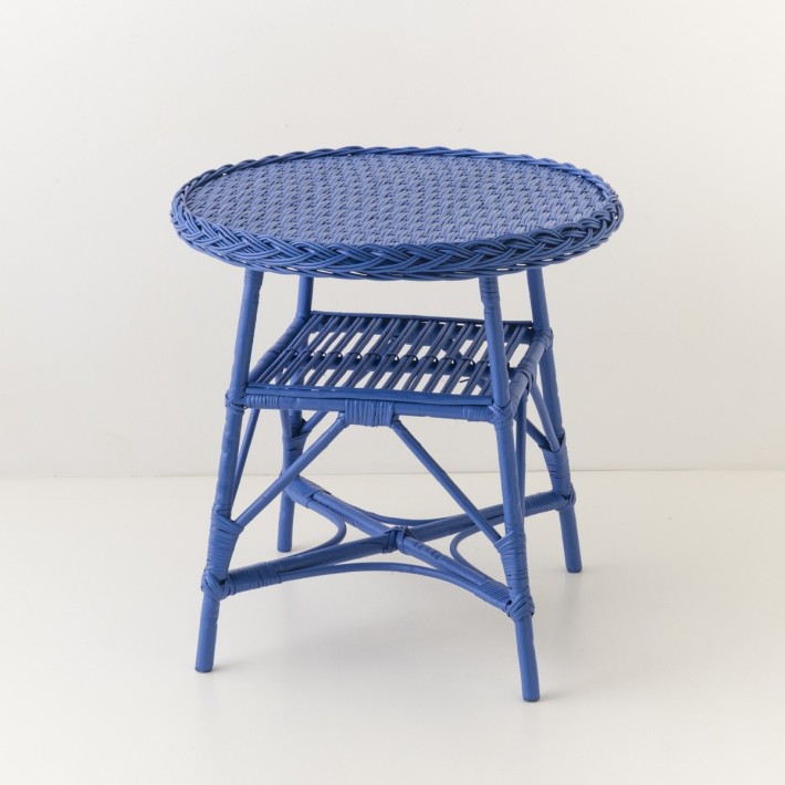 Mélina lacquered wicker table with woven top