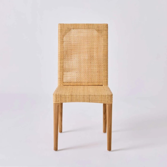 Front view of rattan chair from the Saigon collection