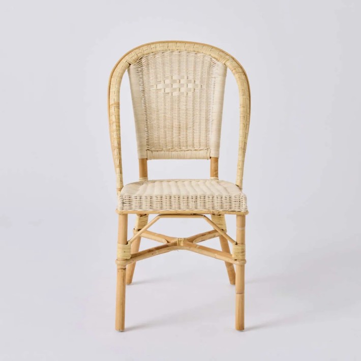 Vue de face chaise en rotin Albertine