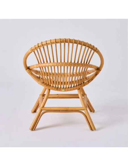 Vue de dos fauteuil vintage coquille en rotin chez Kok Maison
