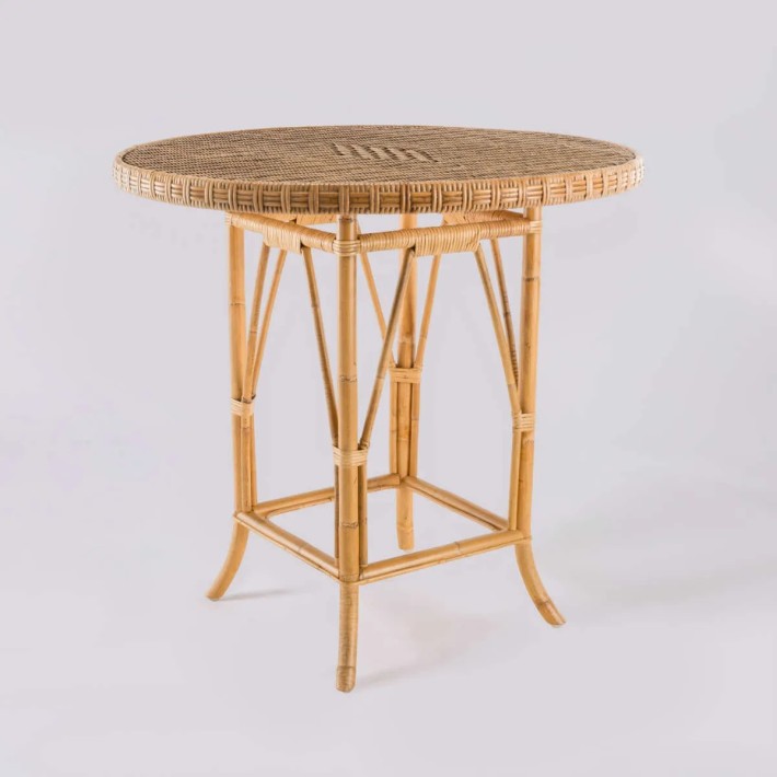 Table en rotin patiné EUGENIE collection grand-père par KOK MAISON