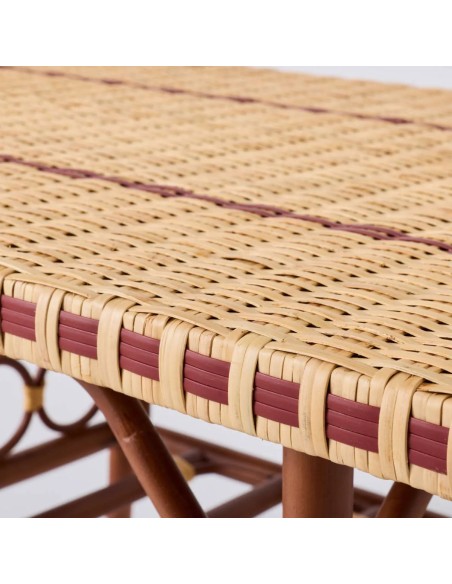Zoom détail tressage résine rouge et rotin naturel table basse collection BAGATELLE