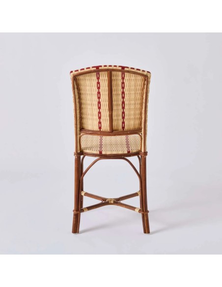 Chaise BISTROT vue de dos. Structure en rotin avec tressage en résine pour l'extérieur couvert