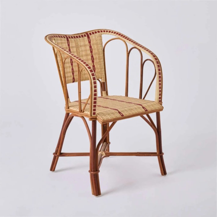 Fauteuil de table bistrot en résine sur structure rotin par KOK MAISON