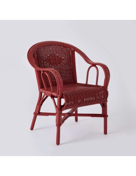 Fauteuil de table couleur rouge rubis en rotin tressé