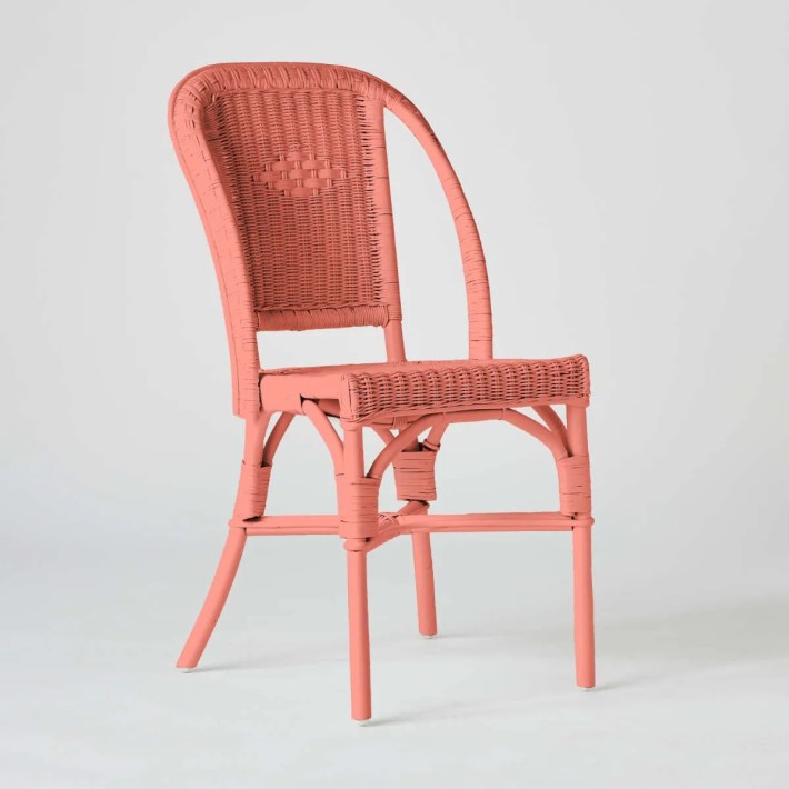 Chaise couleur corail en rotin tressé collection PRIMAVERA