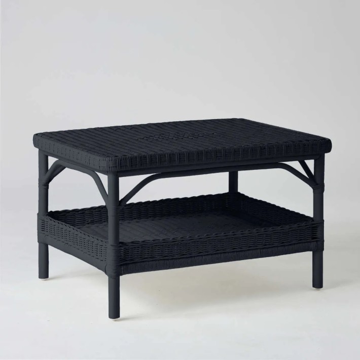 Rectangular coffee table in black lacquered rattan