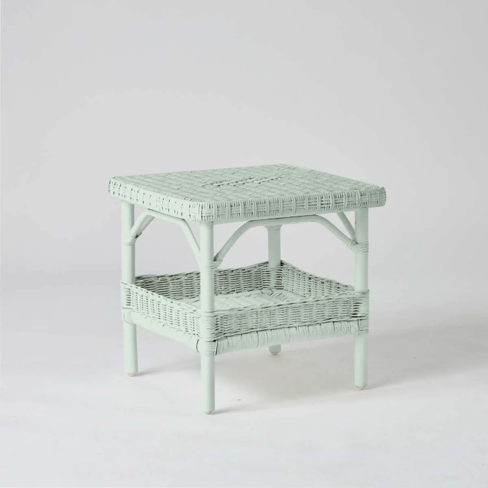 Table basse carrée en rotin laqué pistache collection PRIMAVERA