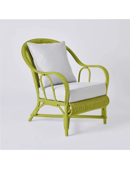 Fauteuil collection PRIMAVERA en rotin laqué vert gazon tissu gris perle