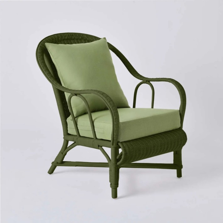 Fauteuil collection PRIMAVERA en rotin laqué vert bronze tissu vert