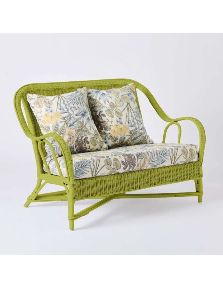 2-seater sofa from the PRIMAVERA collection in grass green lacquered rattan with ecru bouquet fabric