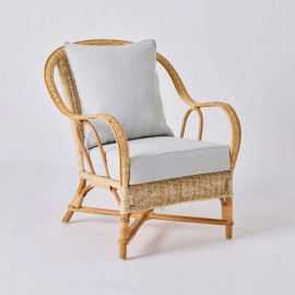 NANTUCKET armchair in natural rattan with pearl grey fabric