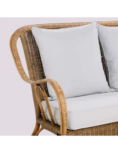Zoom cushion and woven sofa in weathered rattan NANRUCKET