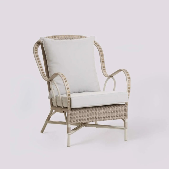 Fauteuil Garrigues résine dune coussin perle