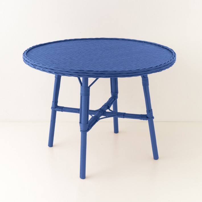 Table de repas en osier diamètre 100 Mélanie laquée bleu grec