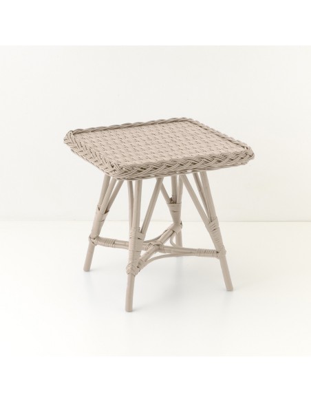 Mélina lacquered wicker table with woven top