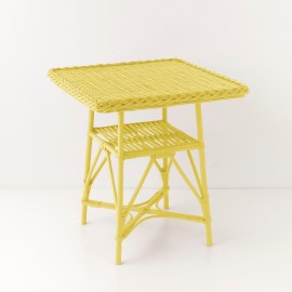 Table repas en osier 70x70 cm Mélina laqué jaune