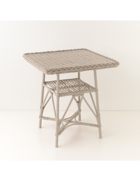 Mélina lacquered wicker table with woven top