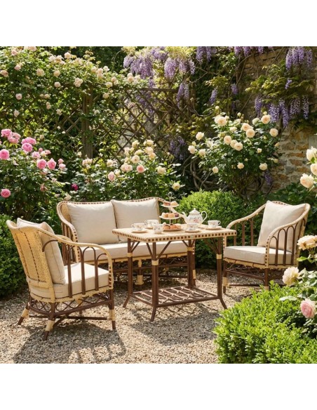 BELLE EPOQUE collection lounge area, French-style garden