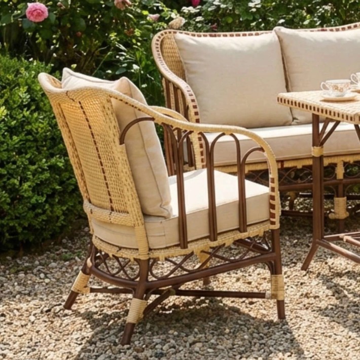 Ambiance vue dossier fauteuil de jardin collection BELLE EPOQUE