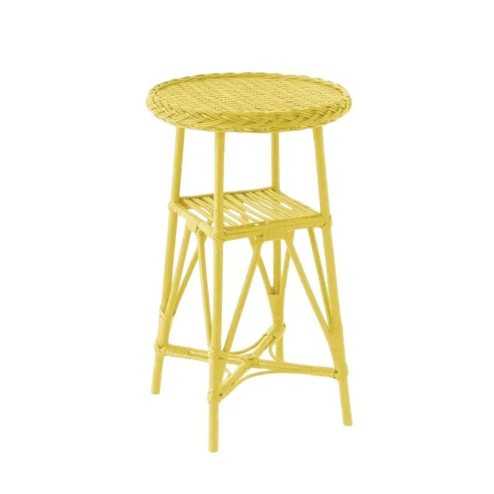 Mélina lacquered wicker pedestal table with woven top
