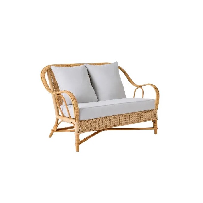 Rattan couch Nantucket natural
