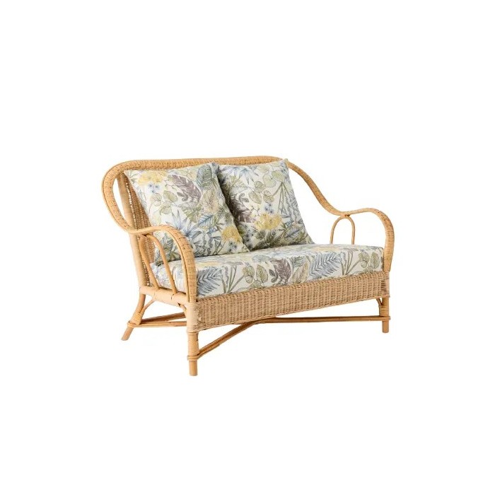 Rattan couch Nantucket natural