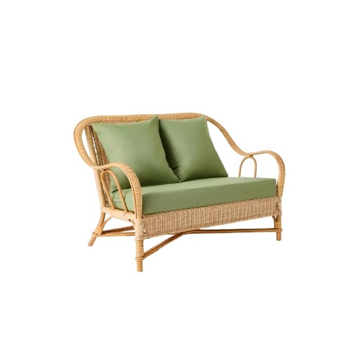 Rattan couch Nantucket natural