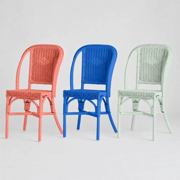 Primavera-coloured lacquered woven rattan chair